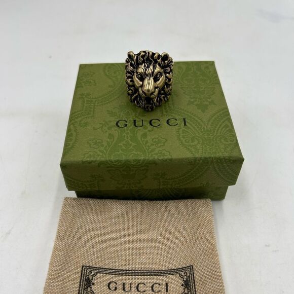Men's Gucci iconic, Lionhead ring in aged gold tone metal  size 11 made in Italy - Picture 1 of 6
